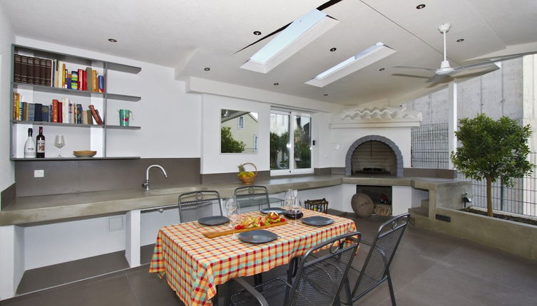 Photo 1 - Luxury apt With Roofed Patio Near Beach & Center