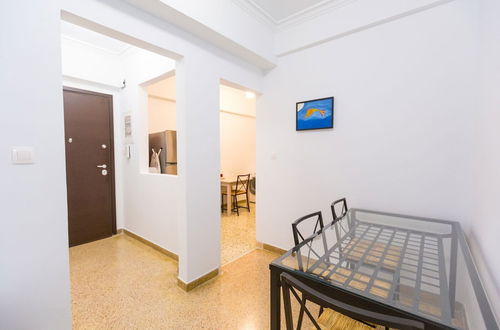 Photo 6 - Apartment at Metaxourgio 1 bed 2 pers