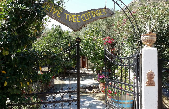 Pretty Holiday Home with Lotus Garden & Terrace near Sea Beach - Foto 39