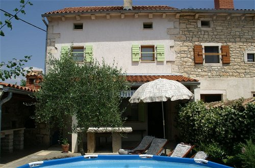 Foto 27 - Traditional Villa With Private Pool
