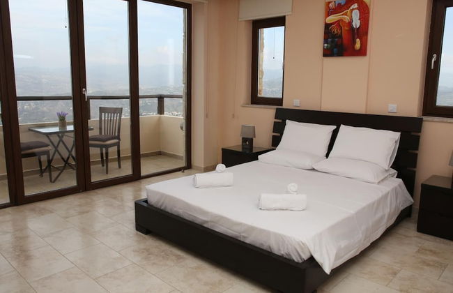 Starlit Villa - Photo 4