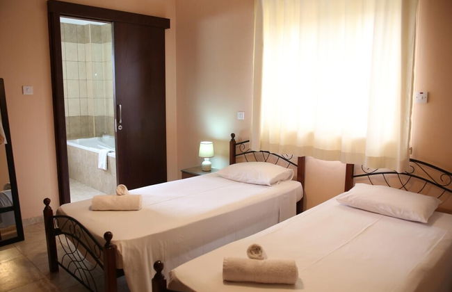 Starlit Villa - Photo 13