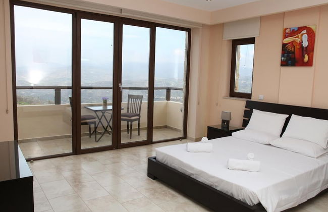 Starlit Villa - Photo 3