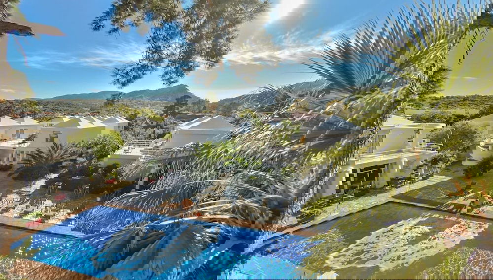 Primary image