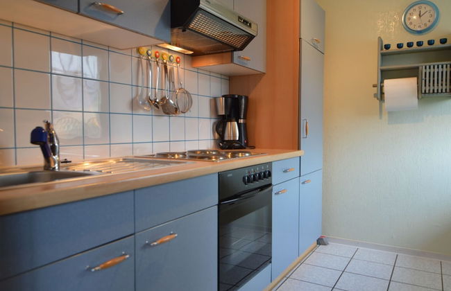 Modern Holiday Apartment With Large Garden Near the River Moselle - Foto 6