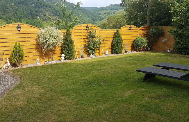 Modern Holiday Apartment With Large Garden Near the River Moselle - Foto 31