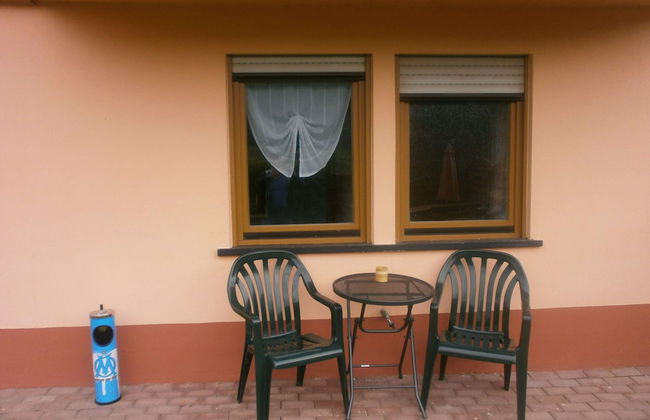 Modern Holiday Apartment With Large Garden Near the River Moselle - Foto 19