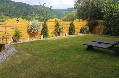 Photo 28 - Modern Holiday Apartment With Large Garden Near the River Moselle