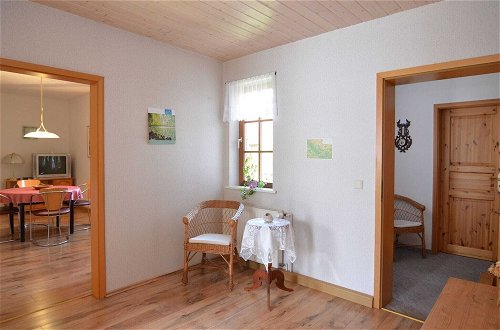 Photo 18 - Comfortable Apartment in Tabarz Thuringia Near Forest