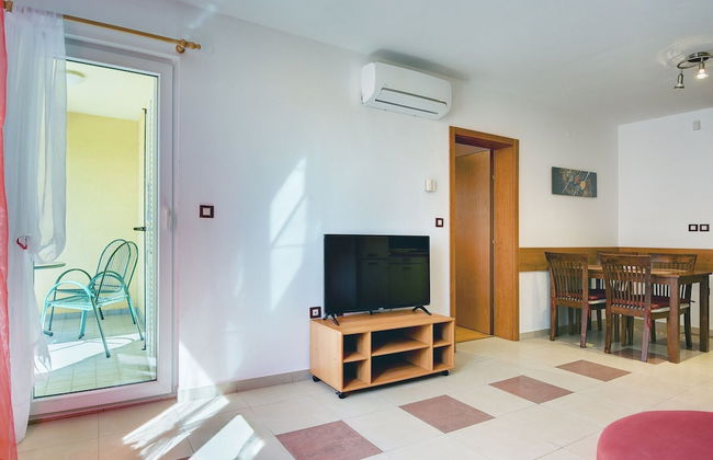 Modern Apartment in Pula With Swimming Pool - Foto 10