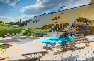 Foto 1 - Holiday Home in Rovinjsko With a Pool