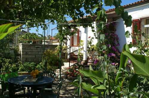 Photo 20 - Charming Holiday Home in Pula Near Beach