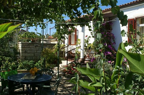 Foto 25 - Charming Holiday Home in Pula Near Beach