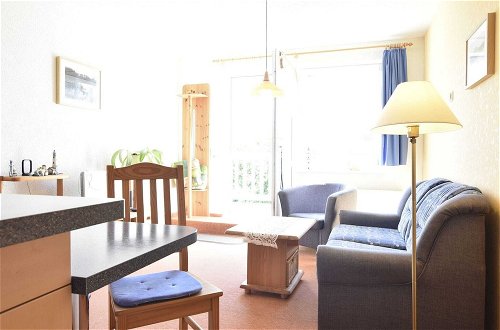 Photo 5 - Furnished Apartment Near the Beach
