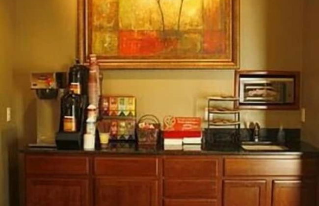 Stratford Suites - Foto 13