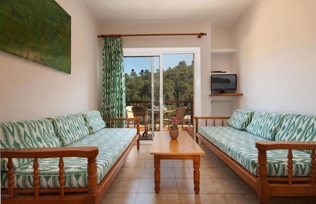 Apartment - 2 Bedrooms with Pool and WiFi - 103218 - Photo 8