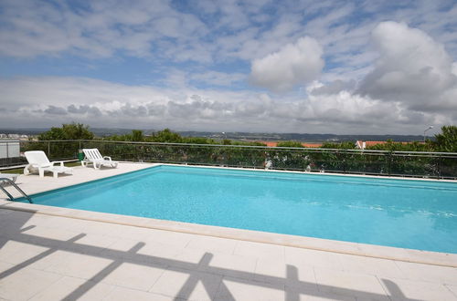 Photo 32 - Attractive Villa in Salir Do Porto