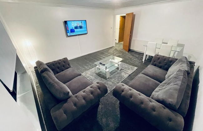 Modern 2 Bedroom Apartment With Free Parking - Foto 5