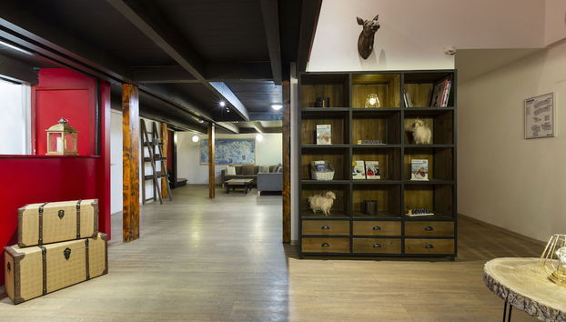 Lobby-Lounge