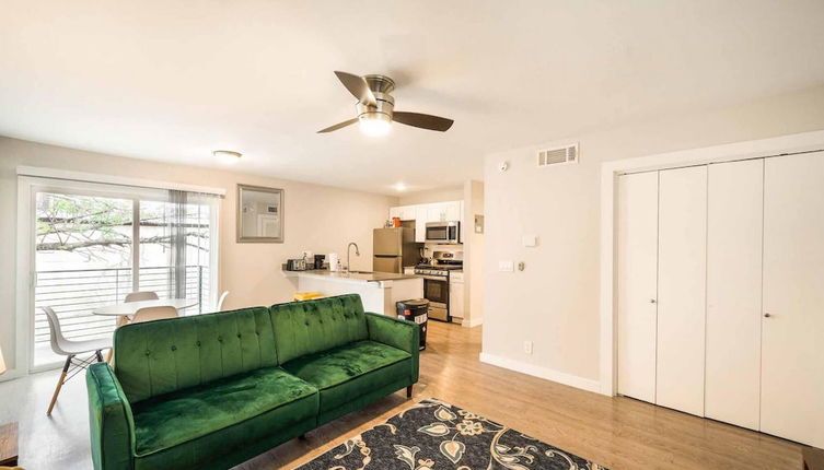 Photo 1 - Stylish 1BR Near UT Mueller Evonify