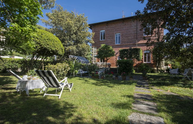 Fantastic Liberty Villa in the Heart of Versilia - Foto 29