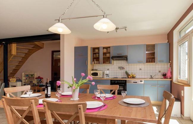 Cushy Holiday Home With Fenced Garden - Foto 21