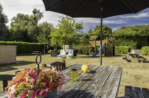 Photo 44 - Countryside Holiday Home in Mechelen With Terrace