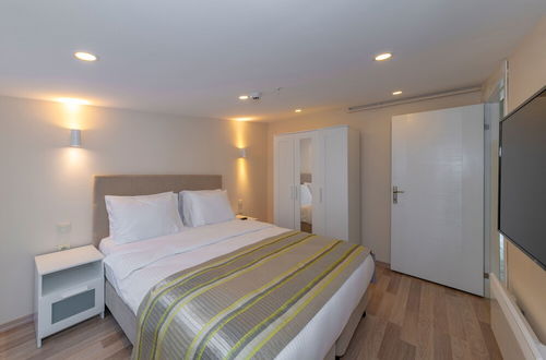 Photo 7 - Feri Suites