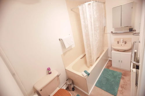 Photo 14 - Entired Apartment Near Manchester City Centre, M15