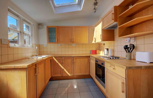 Anvil House - Photo 9
