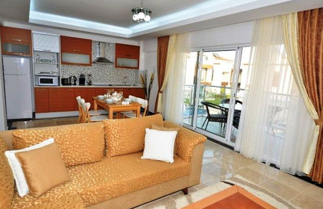 Golden Life Blue Green Residence - Photo 29