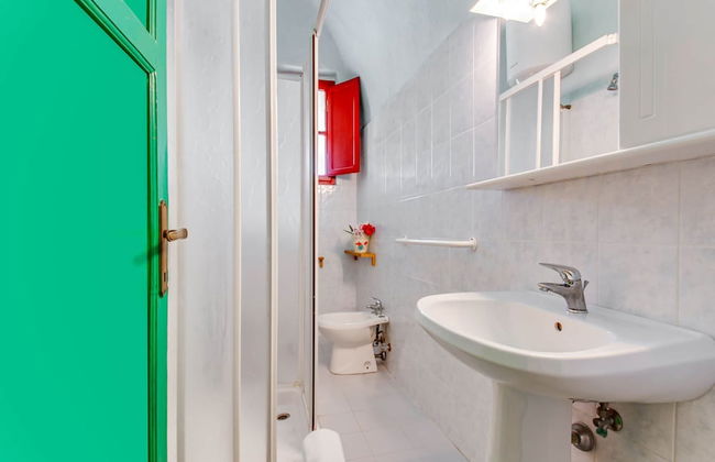 Farmhouse in Montescudaio with Shared Pool near Sea & Park - Foto 13