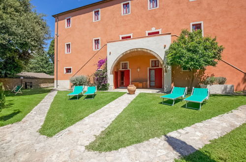 Photo 25 - Farmhouse in Montescudaio with Shared Pool near Sea & Park