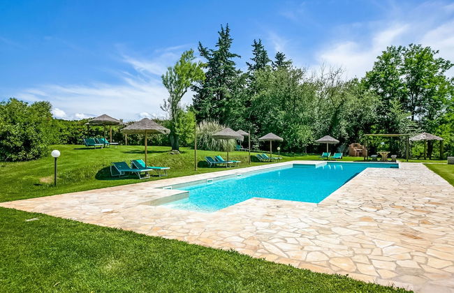 Farmhouse in Montescudaio with Shared Pool near Sea & Park - Foto 17