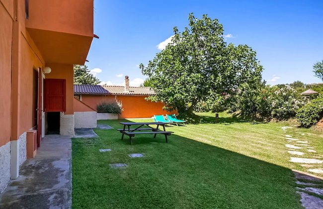 Farmhouse in Montescudaio with Shared Pool near Sea & Park - Foto 25