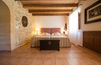 Photo 3 - Hotel Rural Can Feliu