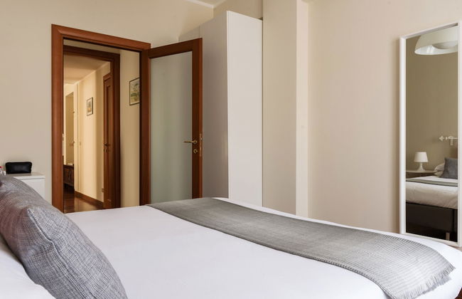 Home at Hotel Reina - Photo 6