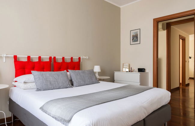 Home at Hotel Reina - Photo 8