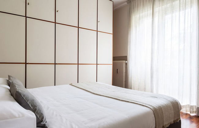 Home at Hotel Reina - Photo 5