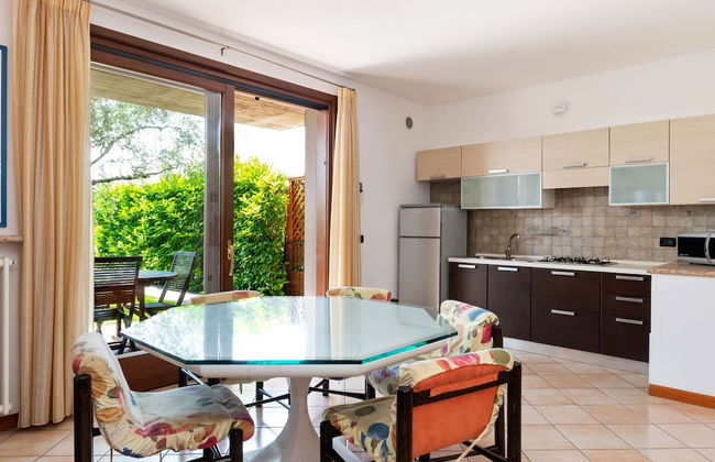 Holiday Home in Bardolino With Pool & Lake Views - Foto 14