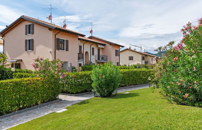 Holiday Home in Bardolino With Pool & Lake Views - Foto 27