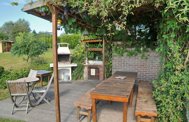 Holiday Home in Somme-leuze With Pool & Sauna - Foto 19
