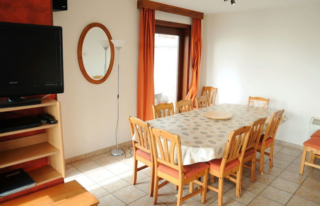 Holiday Home in Somme-leuze With Pool & Sauna - Foto 17
