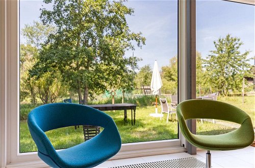 Foto 15 - Sun-kissed Villa in Kobbegem With Private Garden