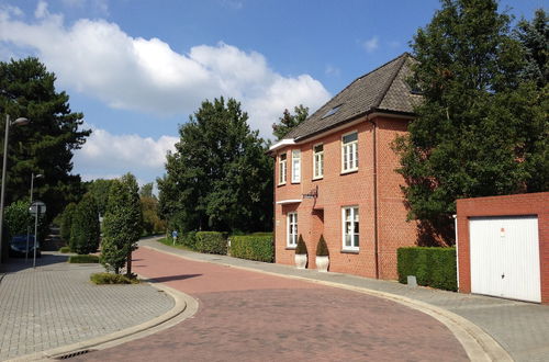 Photo 26 - Spacious Villa in Neerpelt near Welvaart Marina