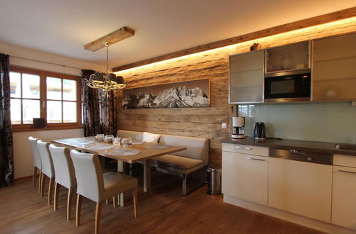 Photo 7 - Unique & Exclusively Furnished Chalet near Ski Lift