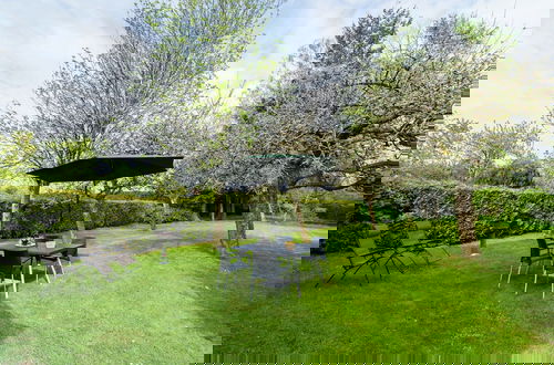 Foto 11 - Cottage in Chiny With Private Garden