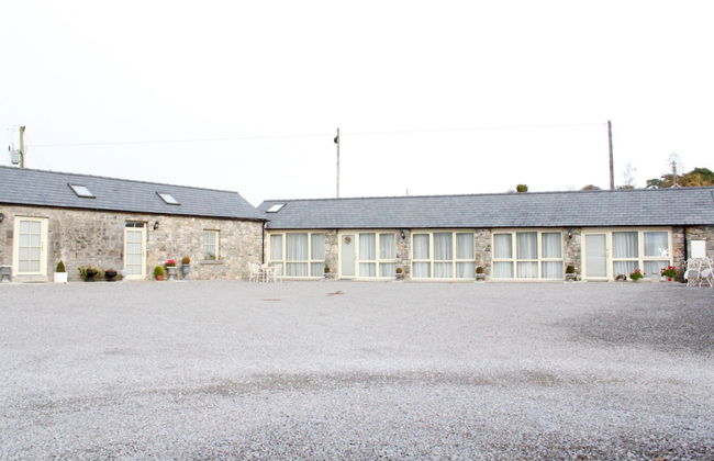 Sheephouse Country Courtyard - Photo 41