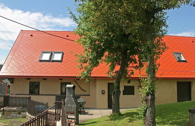 Authentic Holiday Home with Garden near Trutnov - Foto 31