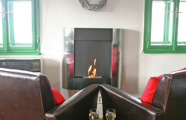 Authentic Holiday Home with Garden near Trutnov - Foto 23